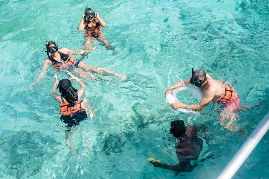 Punta Cana: Catamaran Tour with Reef Snorkeling and Open Bar - Snacks and lunch that make the price easier to justify
