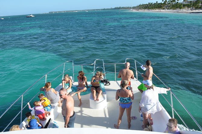 Punta Cana Combo Tour: Snorkeling, Catamaran Cruise & Parasailing - A three-part water day from Punta Cana