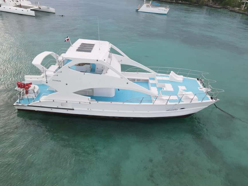 Punta Cana: Exclusive Private Catamaran Tour to Saona Island – VIP Service - Palmilla Natural Pool: your first swim in the sea