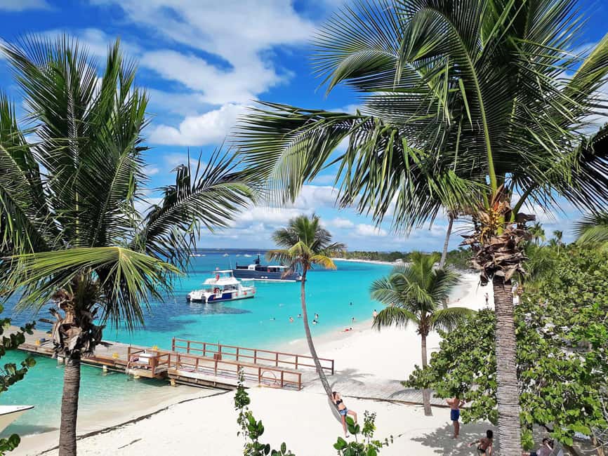 Punta Cana: Full Day Boat Trip to Catalina Island with Lunch - Snorkeling at the Catalina Wall