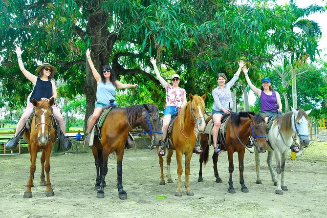 Punta Cana Half-Day Cultural Safari with Lunch and Drinks - Horseback riding and the ranch stop