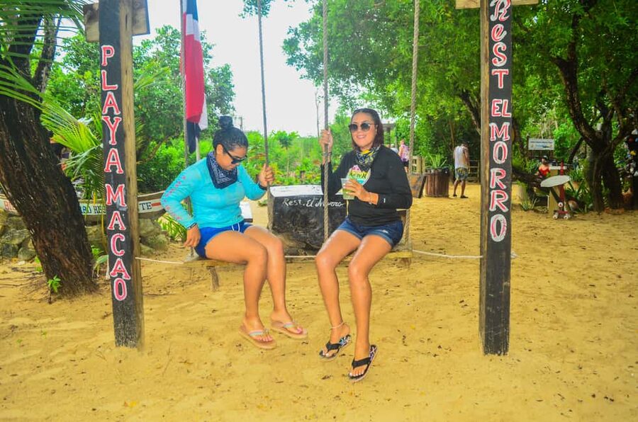 Punta Cana Horseback riding & Sunset + beach + free pick-up - Who should book this horseback outing