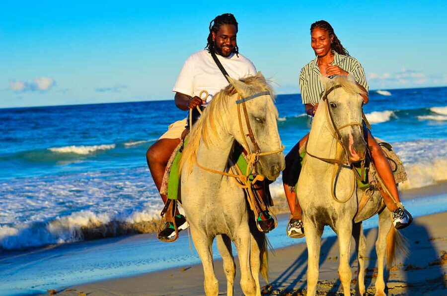 Punta Cana: Horseback Riding Tour with Sunset at Macao Beach - Getting comfortable with your horse
