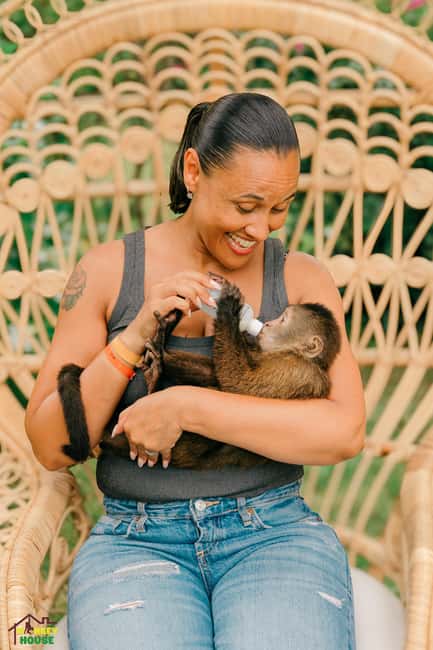 Punta Cana: Interactive Experience at Monkey House - Bottle-feeding a baby monkey