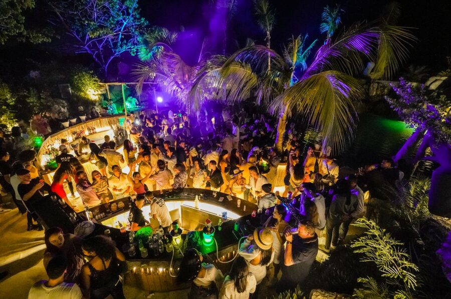 Punta Cana: Maroca Club Open Bar (Entry, Drinks & Transfers) - Who will enjoy this night most