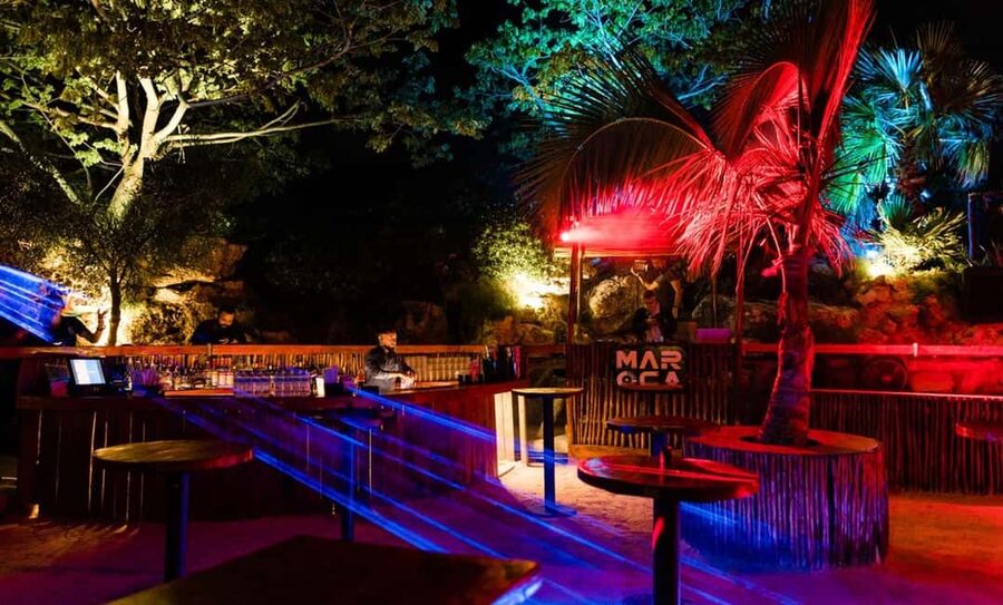Punta Cana: Maroca Club Open Bar (Entry, Drinks & Transfers) - Practical advice for a smoother evening