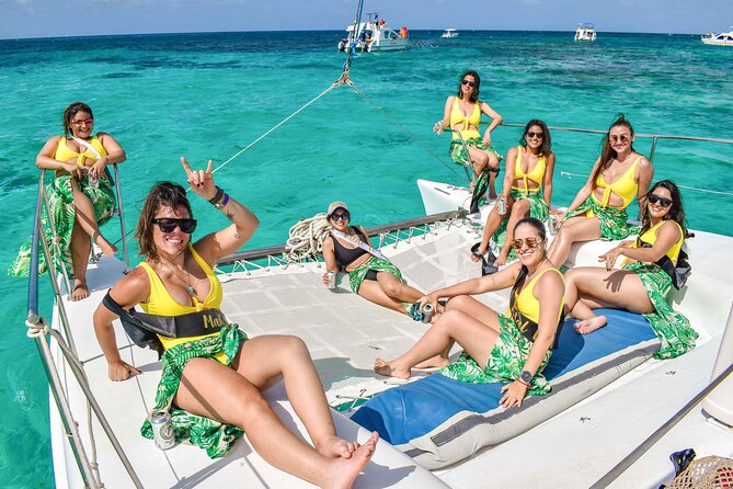 Punta Cana Party Boat (Only Adult) - Snorkeling in the open water