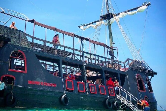 Punta Cana Pirate Ship and Snorkeling Adventure with Sharks - Cleanliness, comfort, and who will enjoy it most