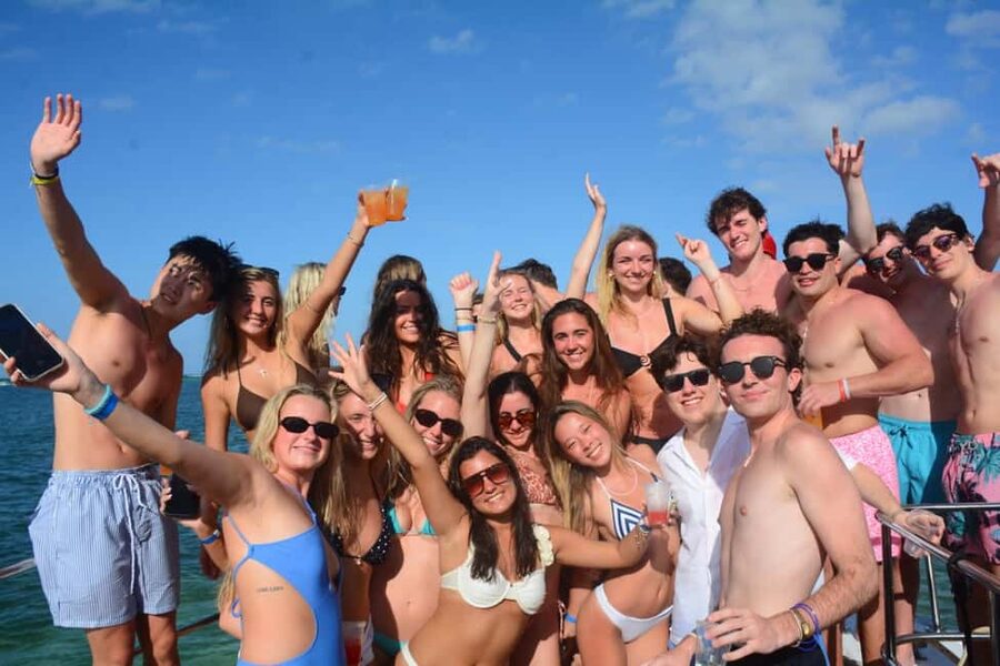 Punta Cana Private Catamaran Cruise, Open Bar & Snorkeling - Why this private Punta Cana cruise works well