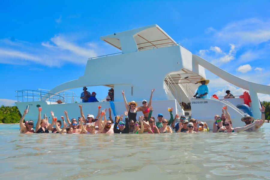 Punta Cana Private Catamaran Cruise, Open Bar & Snorkeling - Thirty minutes of snorkeling at Bávaro Beach