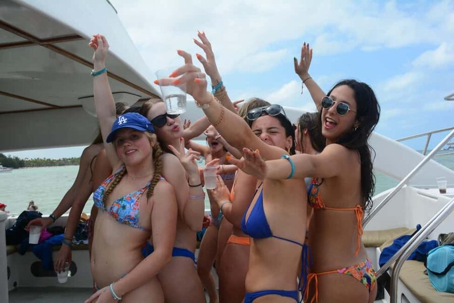 Punta Cana Private Catamaran Cruise, Open Bar & Snorkeling - Pickup from Punta Cana and Uvero Alto