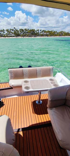 Punta Cana : Private yacht Snorkeling, Lagoon and Wild Beach - Food, drinks, music, and what is included