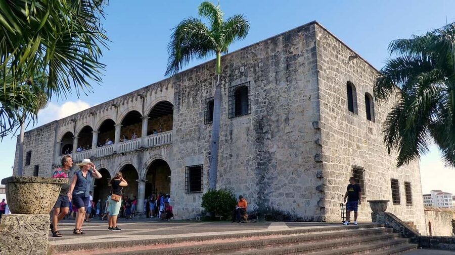 Punta Cana: Santo Domingo Private Day Trip - Alcázar de Colón and the colonial center