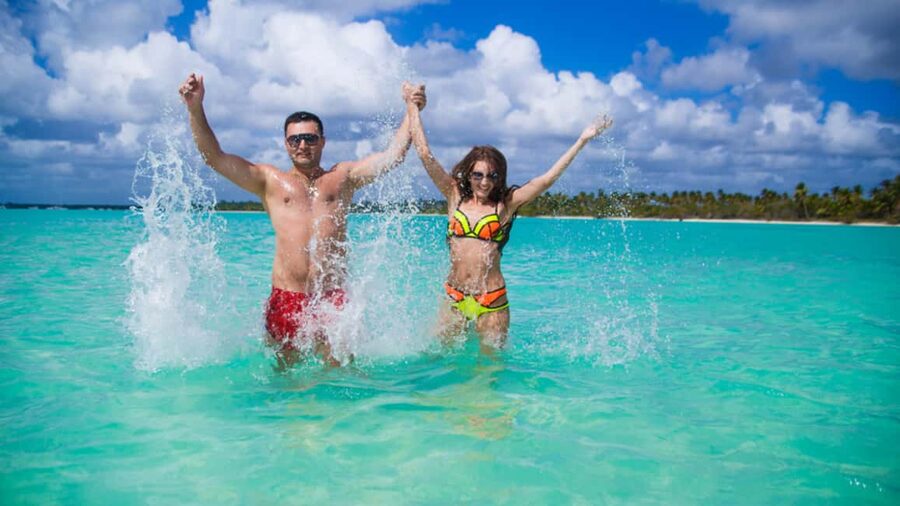 Punta Cana: Saona Island All Included Open Bar Catamaran - Bayahibe and the catamaran ride
