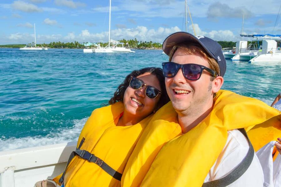 Punta Cana: Saona Island All Included Open Bar Catamaran - Arriving on Saona at about 11:45