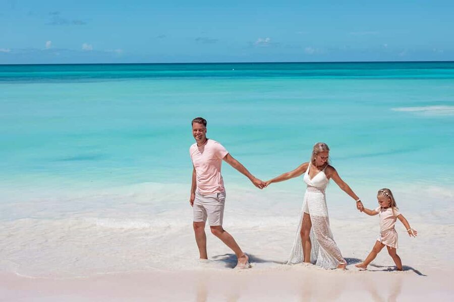 Punta Cana: Saona Island Full-Day Open Bar, Lunch & Transfer - Three Hours on Saona Island