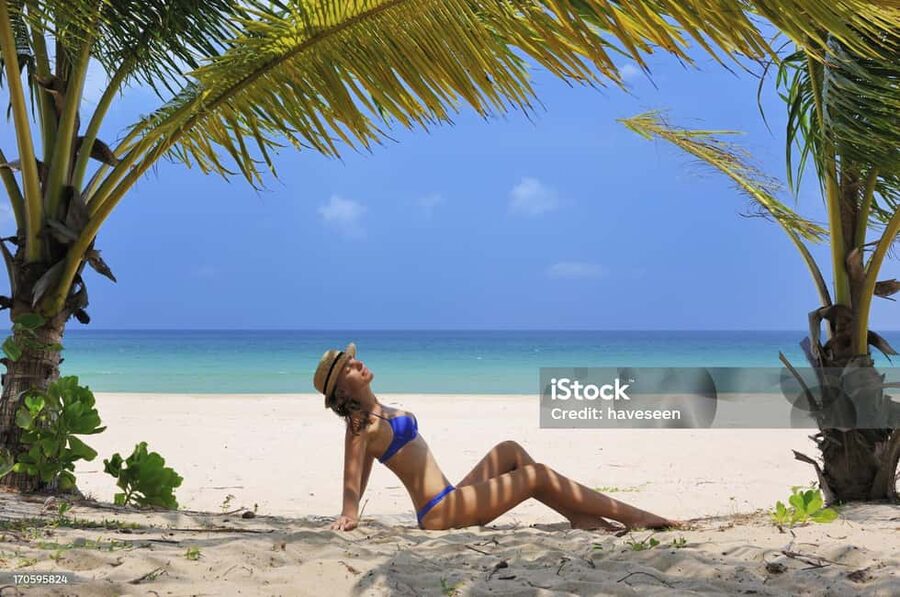 Punta Cana: Saona Island Tour with Lunch and Drinks - Speedboat to Blue Lagoon and the sea stars