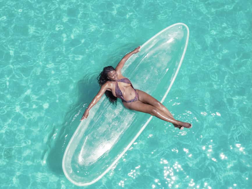 Punta Cana: Single Clear Kayak Photoshoot - Posing, props, and special occasions