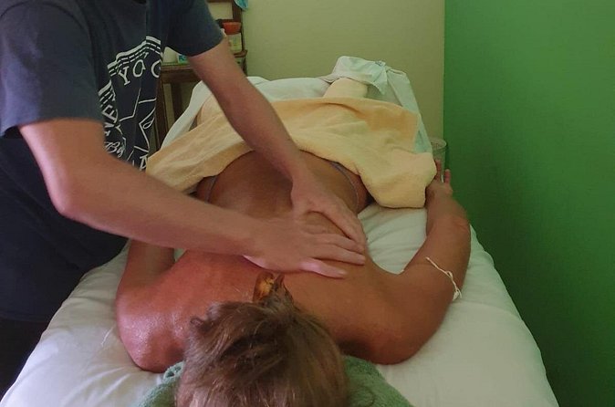 Relaxing massage in Bávaro Punta Cana - The value of $40 per person
