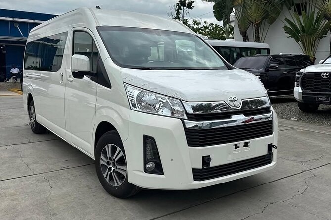 Round-Trip from punta cana airport to bavaro - Communication and driver service