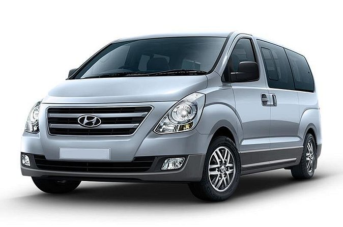 Royalton Punta Cana - Round Trip Shuttle - Punta Cana Airport - Arrival day: finding your driver at Punta Cana Airport