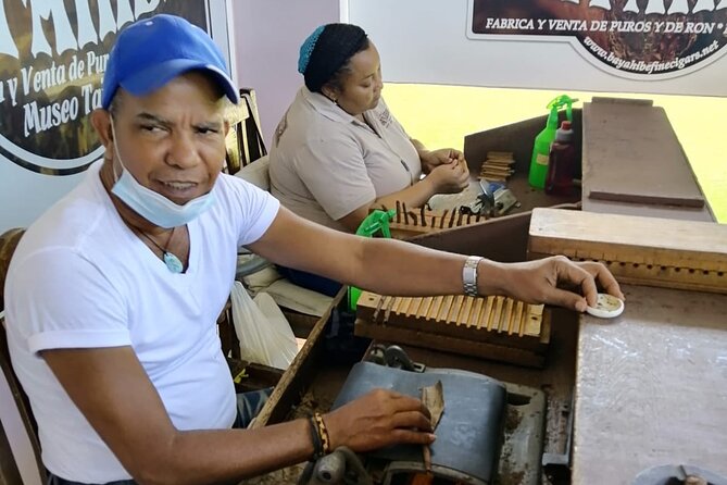 Safari discovery to Boca De Yuma – Nature, Discovery And History Of A Population - Boca de Yuma, a fishing village with real local character