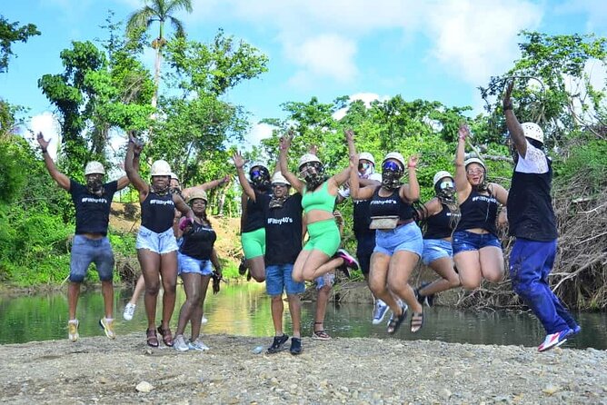 Safari Tour in Punta Cana todo el dia una Aventura inolvidable - Guides and service