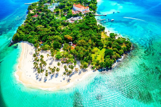 Samana: Bacardi Island and El Limon Waterfall - Who will enjoy this day most