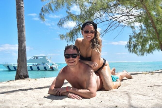 Sand Bar Punta Cana, Snorkeling, Party Boat, Booze Cruise Party - Snorkeling at the coral reef