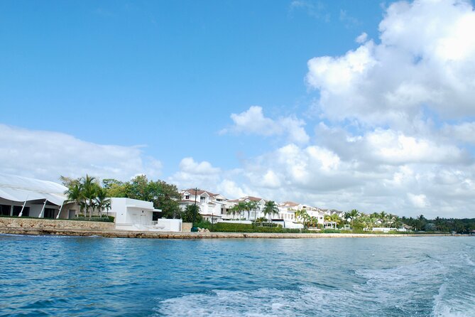 Saona Island and Chavon River Tour with Lunch and Drinks - Starting from Punta Cana at 9 a.m.