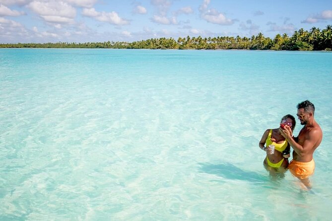 Saona Island Caramaran Adventure from Punta Cana With Lunch - The speedboat crossing and natural pool stop
