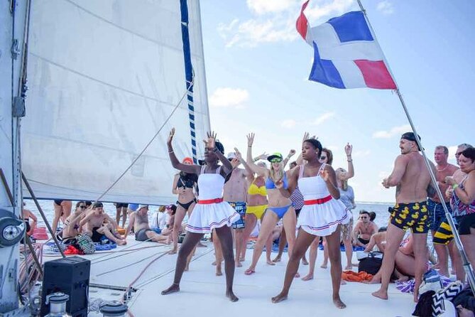 Saona Island Catamaran Adventure with Free Food and Transportation - Getting from Punta Cana to Bayahibe