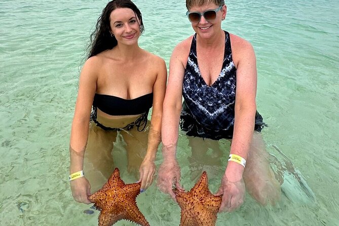 Saona Island Day Trip From Punta Cana with Lunch and Open Bar - The natural pool is the day’s easiest win