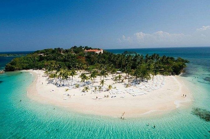Saona Island Private +8 People Platinum Transfer - Who will enjoy this tour most
