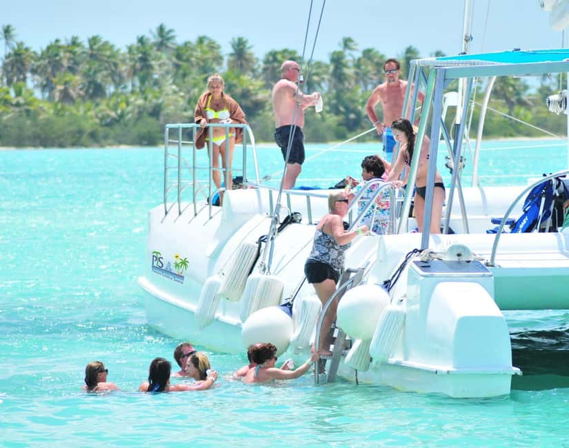 Saona island small group boat with water slide with lunch - Bayahibe departure and the boat setup