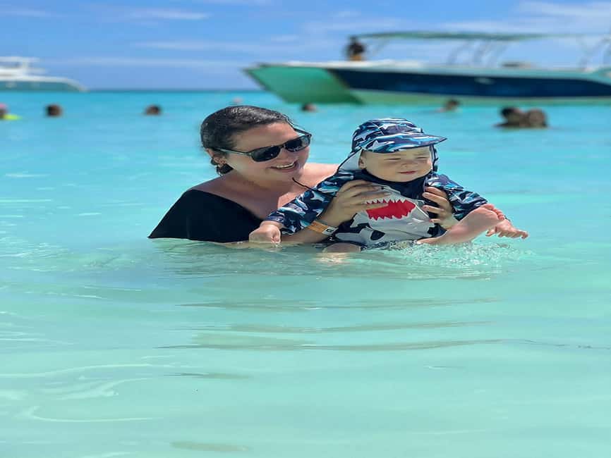 Saona Island Tour All Inclusive Speedboat and Catamaran - The natural pool and its starfish