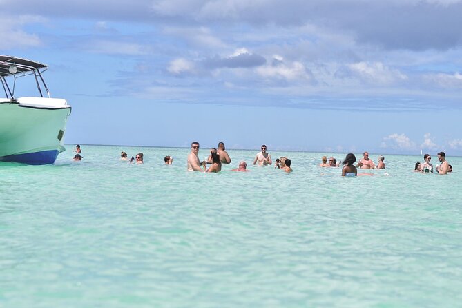 Saona Island Tour in Punta Cana - Speedboat to Saona Island and the beach arrival