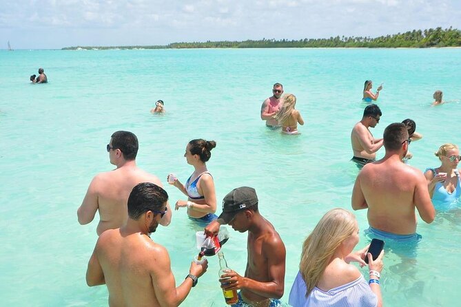 Saona Island VIP Experience – Private Boat for Up to 20 People - Price, group size, and the value question
