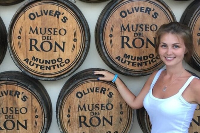 Shopping Tour In Don Lucas Cigar Factory, Rum tasting, Cocoa factory, Souvenirs - A Low-Cost Introduction to Dominican Products