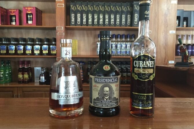 Shopping Tour In Don Lucas Cigar Factory, Rum tasting, Cocoa factory, Souvenirs - Cocoa, Chocolate, and Coffee in One Stop