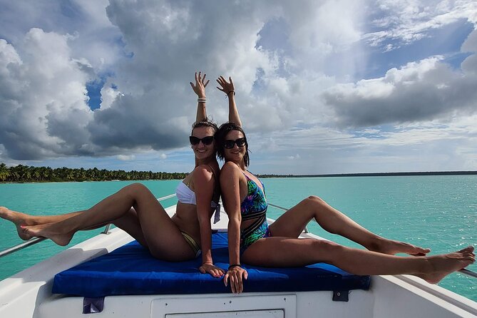 Small Group: Saona Island Full Day Tour - Palmilla Beach and the starfish stop