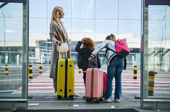Taxi & Transfer From Punta Cana Airport (PUJ) To Uvero Alto - Who this transfer suits best