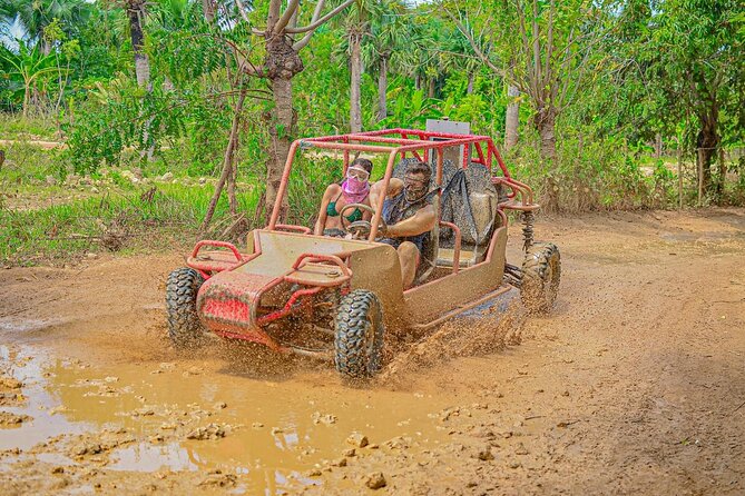 Tour Moto ATV en Punta Cana, Playa, Cueva Taína y Casa Dominicana - What the $53 price really covers