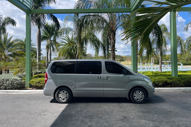 Traslados Aeroepuerto/Hoteles en Punta Cana y Bavaro - How the private group pricing works