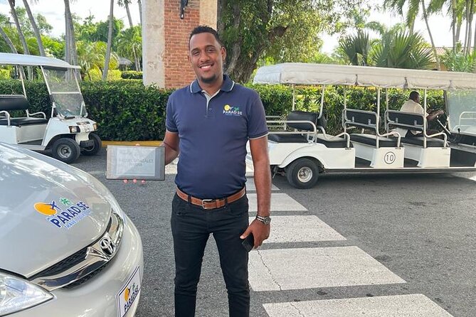 Traslados Aeroepuerto/Hoteles en Punta Cana y Bavaro - Luggage help makes the first minutes easier